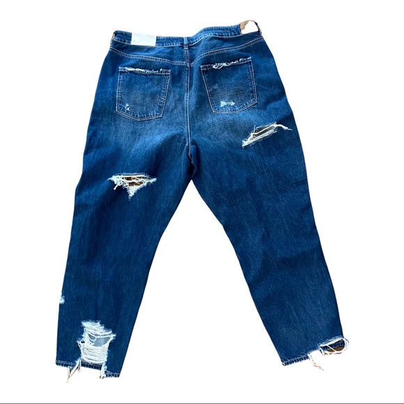 NWT American Eagle sz 20 mom jeans cut and frayed - Picture 2 of 16